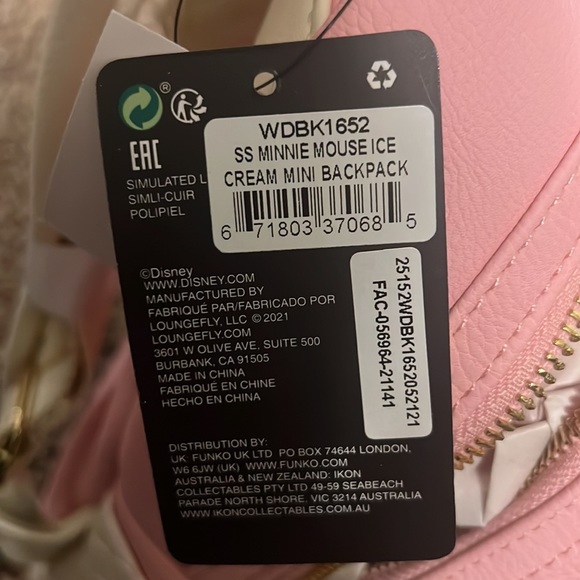 NWT Minnie Mouse Ice Cream Loungefly - Picture 7 of 7